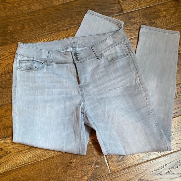New York & Company Soho Boyfriend Jeans size 12 - Picture 1 of 3